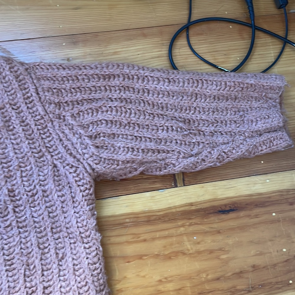 Sweater - Picture 3 of 3